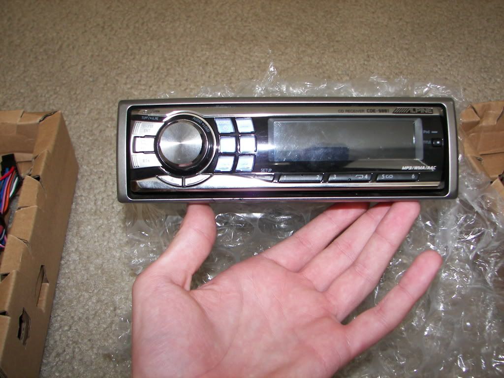 Alpine Cde-9881 - For Sale: Car audio related equipment only - #1 Car