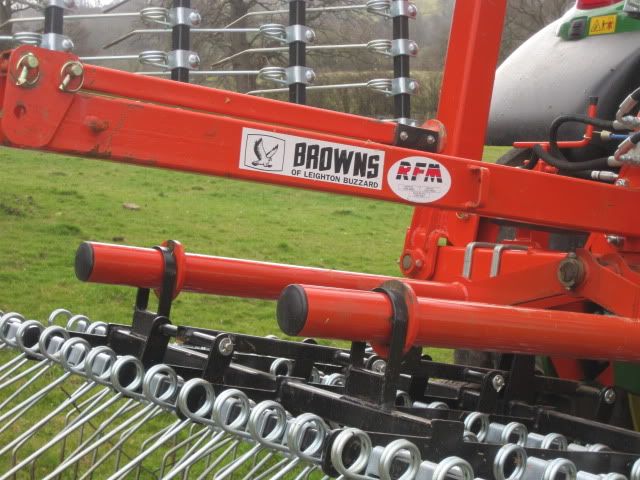 JD6630Brownsgrassharrow.jpg