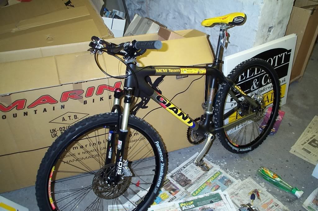 giant mcm team carbon mountain bike