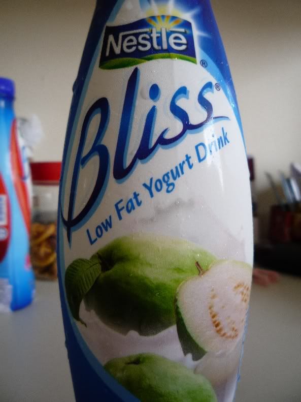 Here we have the Nestle Bliss Low Fat Guava Flavoured Yogurt Drink!