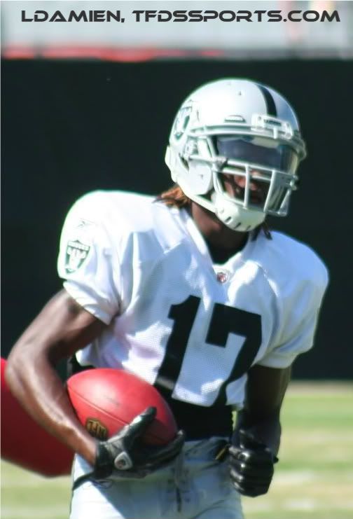 Raiders WR Denarius Moore named Rookie of the Week