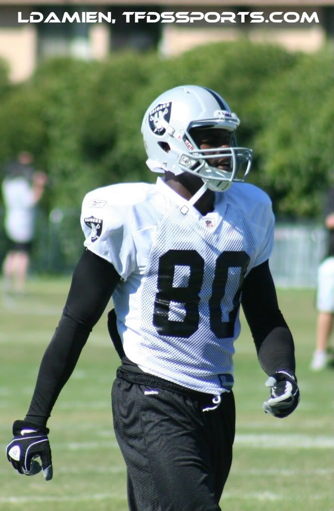 Raiders training camp day 21: New number 80