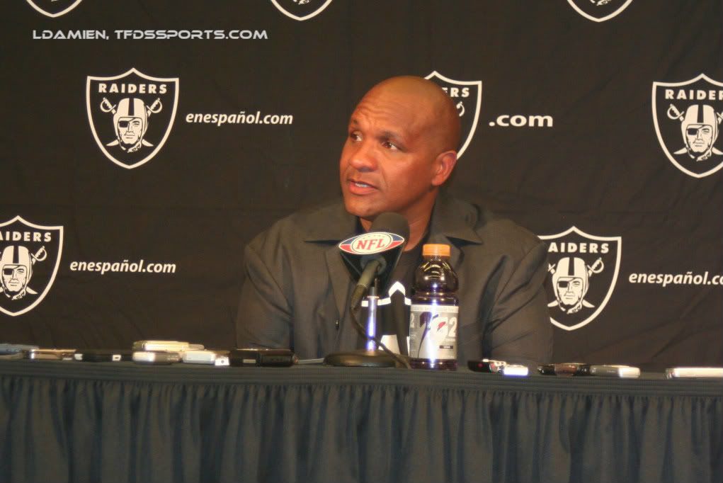 Raiders fire Hue Jackson