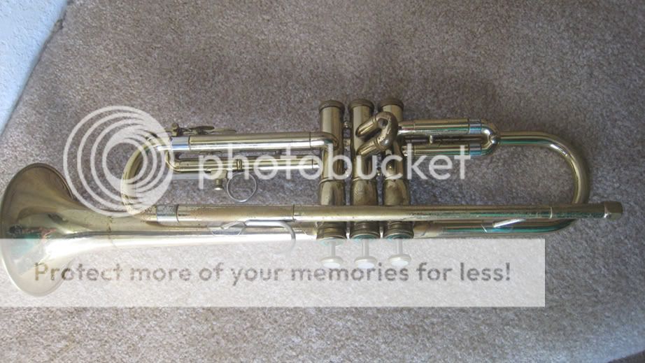 Vintage Brass Instrument   Trumpet in Case OLDS AMBASSADOR Fullerton 
